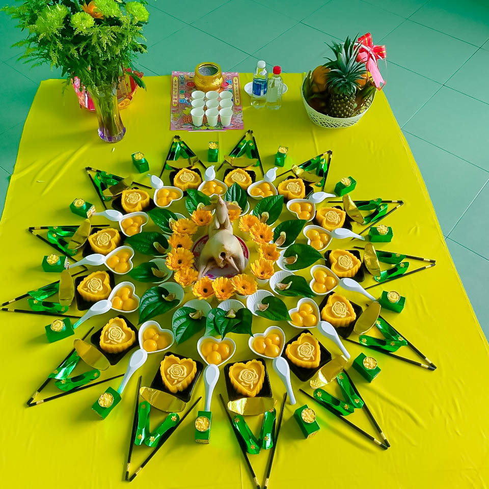 mam-cung-can-cho-be-gai-goi-co-ban