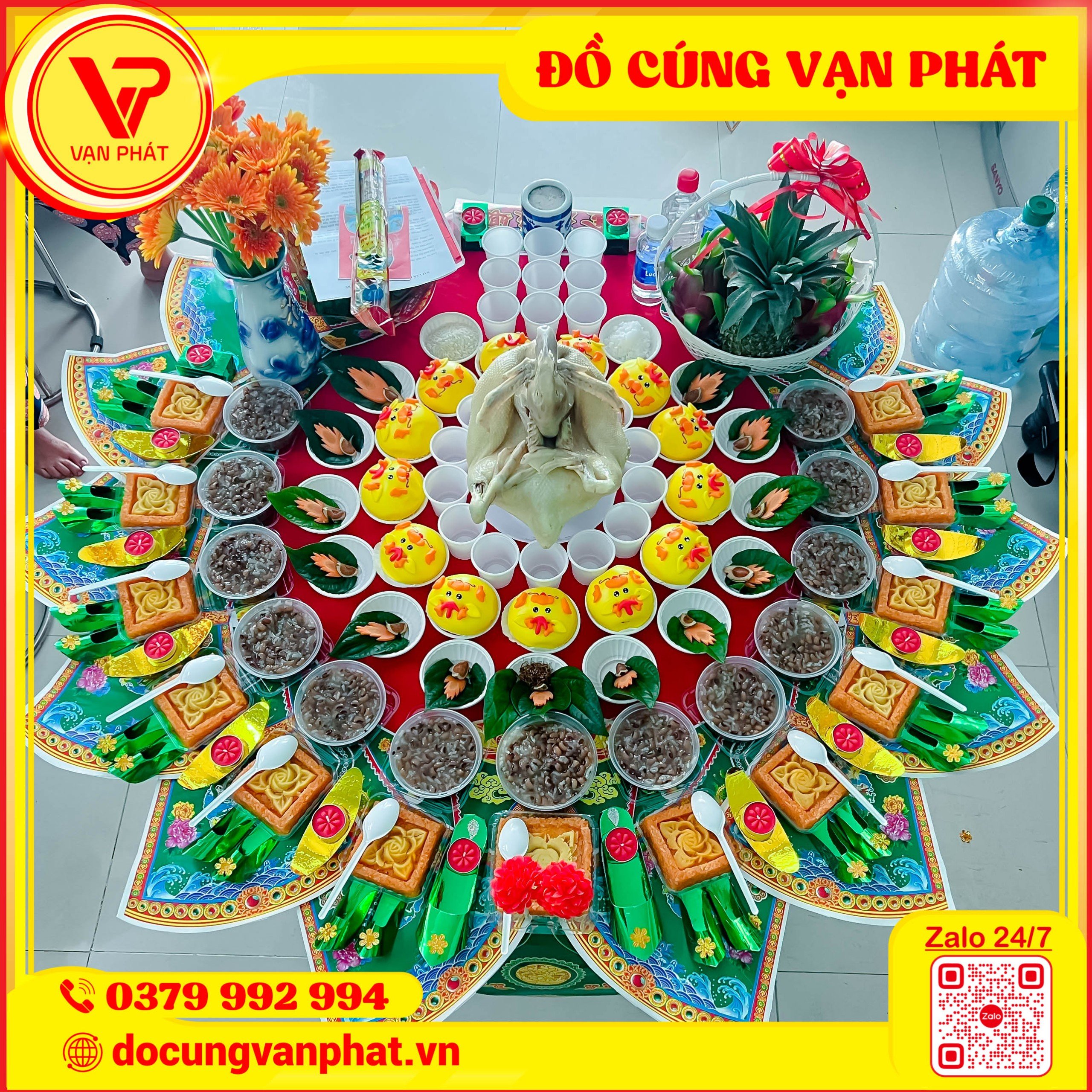 Mam cung day thang cho be trai voi banh bao rong