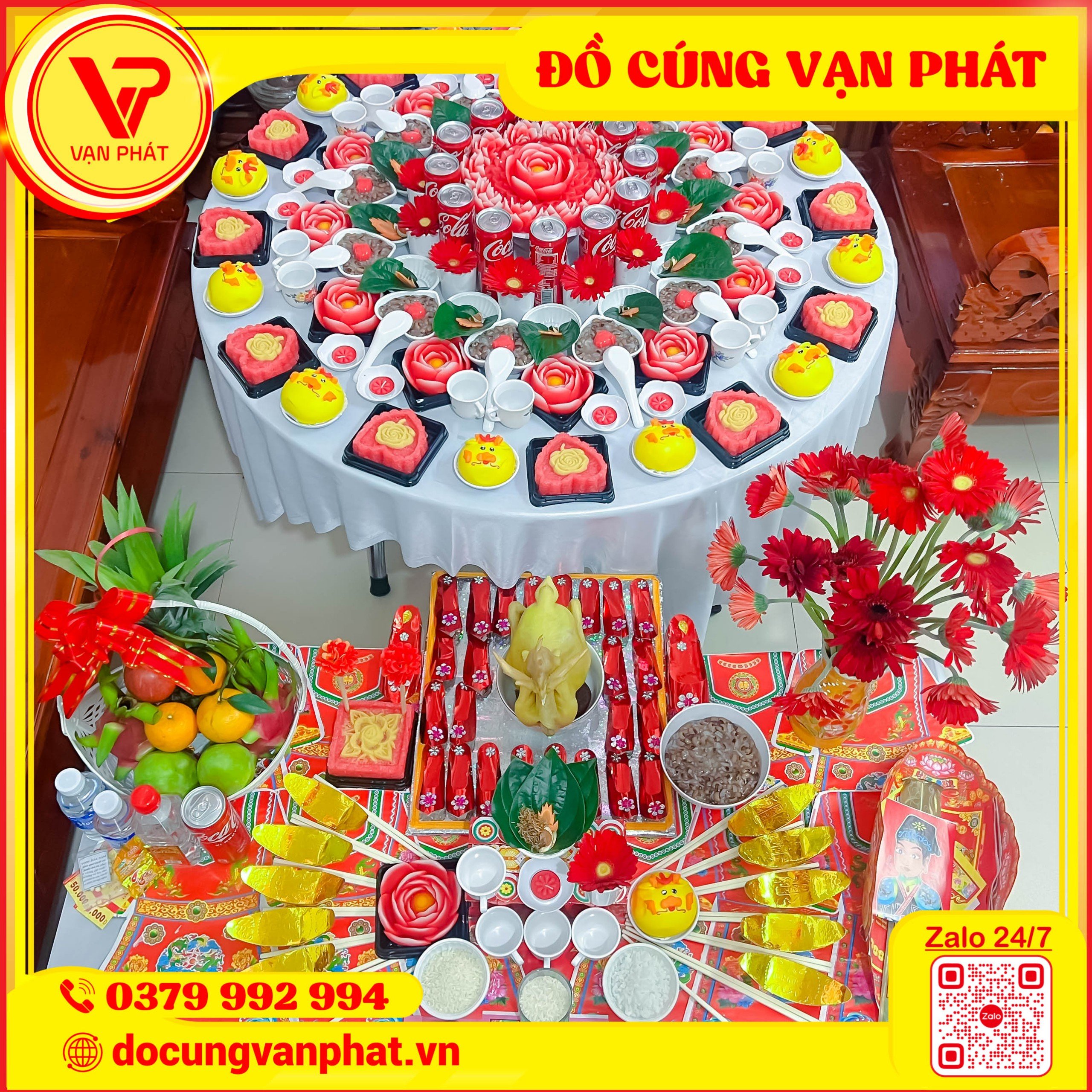 Mam cung day thang cho be trai mau do